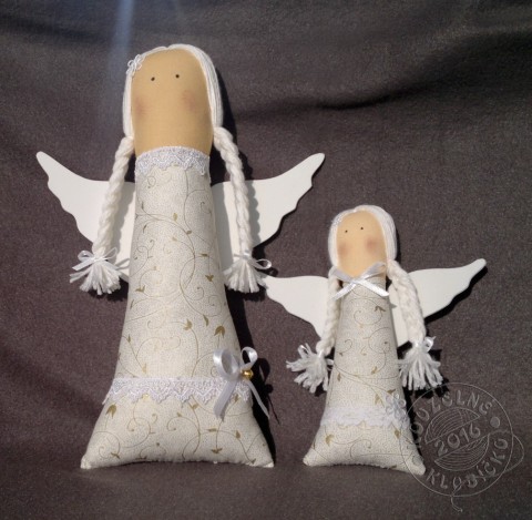 Andělka velká - ZLATÉ VĚTVIČKY anděl andílek andělíček andělka křidélka vánoční dekorace vánoční dárek šitý anděl 