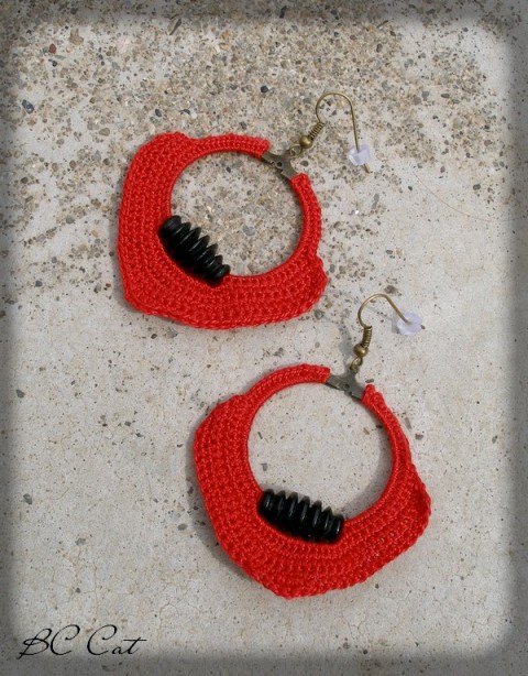 Háčkované náušnice - červené šperk doplněk náušnice háčkování retro barvy léto duha příze perlovka 
