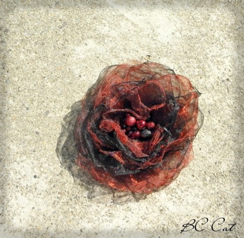 Flamengo - brož brož šperk doplněk květina růže květ růžička pestrobarevná 