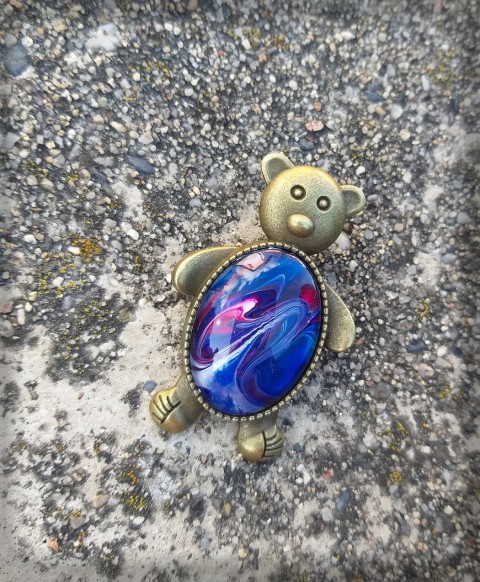 Méďa no.2 - brož brož šperk doplněk medvídek méďa medvěd barvy abstrakce kabošon míša brožička 