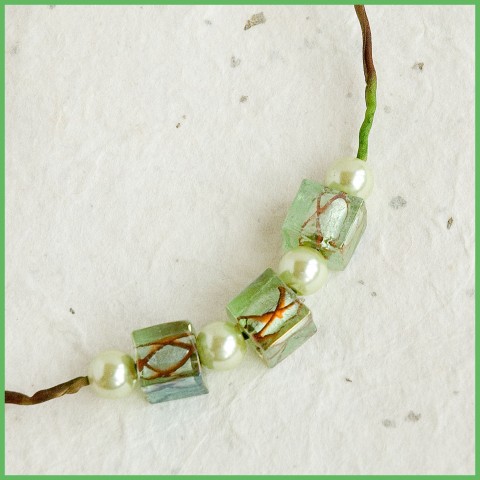 Kostky - zelené kostky náhrdelník zelený 