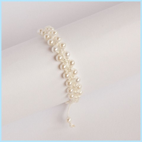 Bílé perličky - dvojřadé náramek satén macramé 