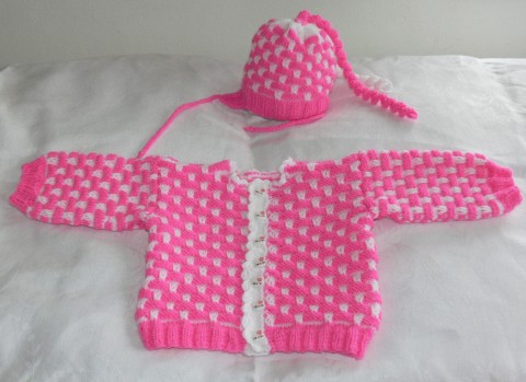 dětský svetřík s čapkou hot pink čepice pletený svetr 