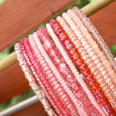 Eunomia drát barevný orient paměťový paměťák jahody orientální indie jahoda korálkový paměťový drát několikařadý indický namotávací 