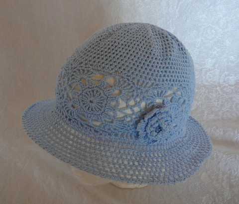 sv.modrý háčkovaný klobouk háčkovaný klobouk letní klobouk modrý klobouk romantický klobouk 