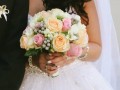 Svatební kytice jako živá