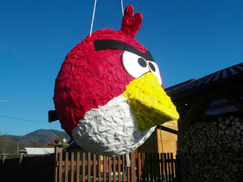 Piňata Angry Bird červená zábava pták narozeniny svátek žlutá hra oslava hry piňata pinata veselo 
