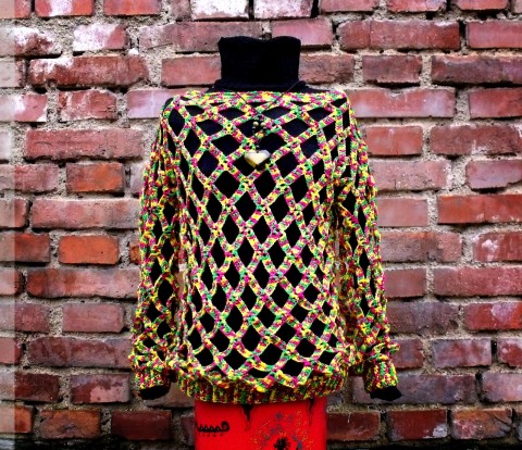 Háčkovaná děrovaná tunika tří barev tunika vzdušná dámská svetřík rasta háčkováná vrstvení rastafarianský síťovaná tříbarevná děrovaná 