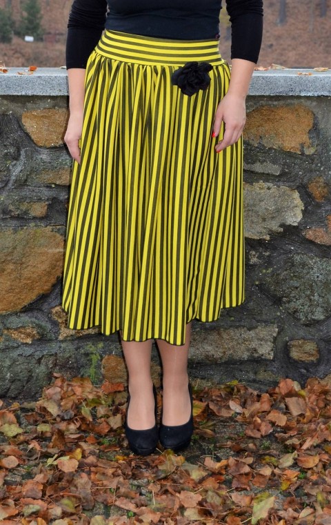 MIDI pruhovaná sukně s květinou mašle pruhovaná sukně podzimní sukně nabíraná sukně midi sukně delší sukně 