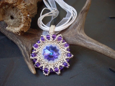 The Violet Sun, 18 mm rivoli náhrdelník korálky fialová elegantní swarovski stříbrná rivoli romantický 