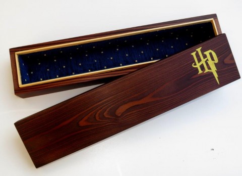 Kazeta na kouzelnou hůlku dřevo dárek čáry magie kouzelník čarování kouzelná hůlka 