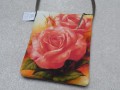 Menší kabelka s růží