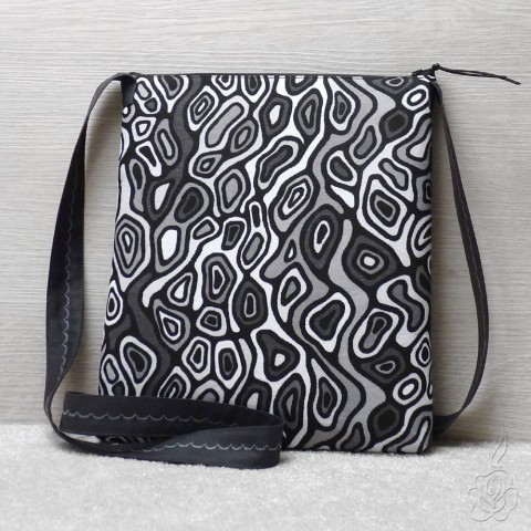 Černobílá kabelka - Gizela vzorovaná kabelka černobílá kabelka látková kabelka crossbody kabelka 