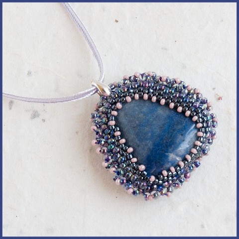 Aventurín - modrý náhrdelník minerál elegance 