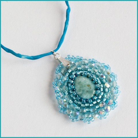 Modrá kapka - larimar náhrdelník minerál elegance 