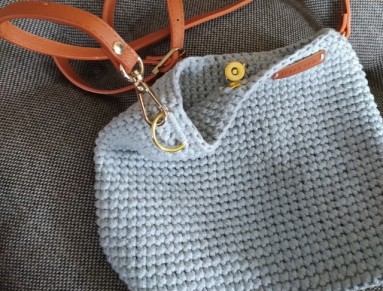 crossbody kabelka - světle šedá