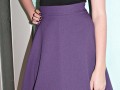 Čtvrtkolová fialová sukně