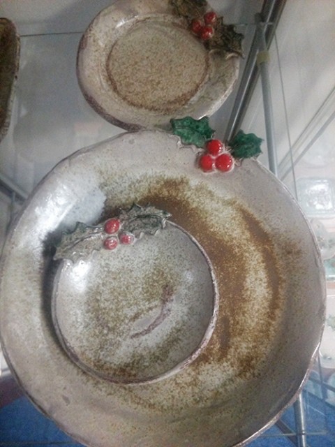 Vánoční minitalířek červená dárek vánoce vánoční hnědá talířek stylový cesmína 