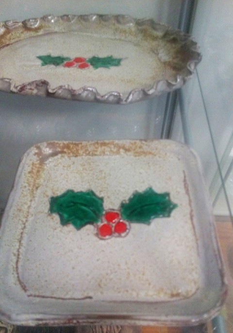 Vánoční cesmína - oválný podnos červená dekorace dárek vánoční keramická cukroví talířek 