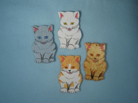ČÍČA nesmělá (magnetka) přívěsek dekorace kočka kočička závěs ozdoba kotě koťátko výřez magnetka magnet závěsný 