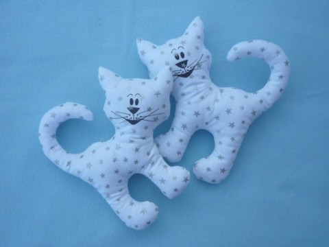 Kočička JISKŘIČKA dárek bavlna kočka kočička hračka kočičí mazlík mazlíček textilní bavlněný číča látkový mazel látková hračka textilní hračka 