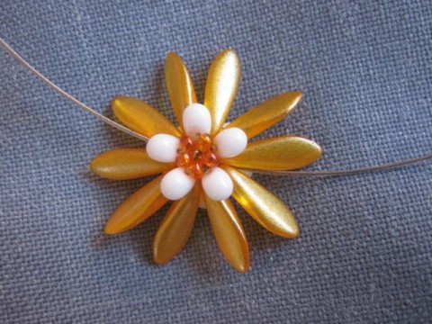Kytkový náhrdelník - oranžový oranžová jednoduché kytička kytka lanko simple 