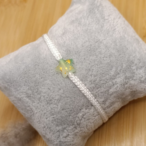 Náramek R75 náramek hvězdička macramé c-lon 