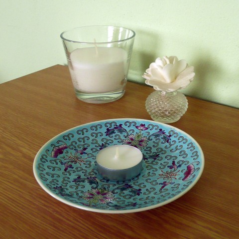 Talířek pod svíčku MANDALA KVĚTIN modrý porcelán antik china porcelánový malý talířek podložka pod svíčku dekor květin květinová mandala čínský porcelán tyrkysový s květinami starožitný porcelán 