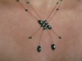 Olivově zelená elegance -náhrdelník