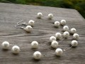 Bílý perličk delší náhrdelník s náu