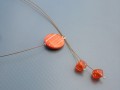 Jednoduchý oranžový náhrdelník
