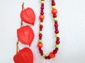 Dřevěný náhrdelník podzimních barev