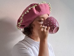 Královsky modré buttonkové náušnice