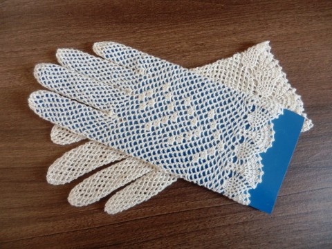 ecru háčkované krajkové rukavičky krajka rukavičky crochet háčkovaná krajka lace gloves 