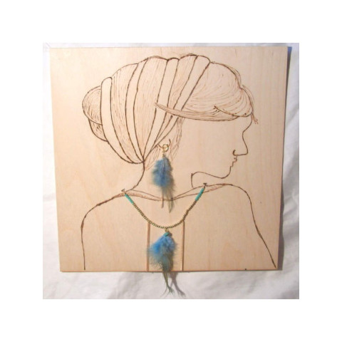 Twist Feather Blue 