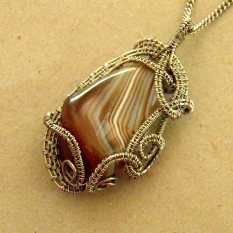 Náhrdelník Viki achát originální autorský minerály nerezový drát wire wrapping botswana řetízek nerez 