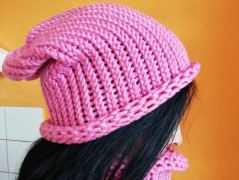 Pletená čepice - světle růžová