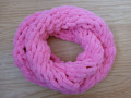 Měkký pletený nákrčník puffy neon.