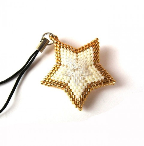 Zlatá hvězda - přívěsek přívěsek zlatá bílá černá klíče hvězda šitá mobil hvězdička 