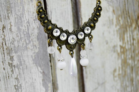 Jemná čistá elegance - náhrdelník korálky elegance bílá náhrdelník 