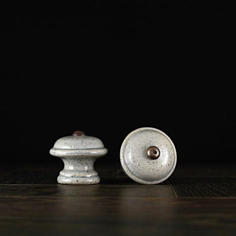 Úchyt / šedý - vzor č. 3 keramika keramické vintage keramický komoda starobylé nábytek rustikální starobylý úchyt knopek rustical rustikal knopka keramický úchyt šuflík 