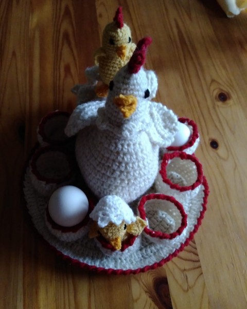 háčkovaná velikonoční slepice dekorace velikonoce slepice vajíčka výzdoba velikonoční ruční práce slepička hand made kuřatko 