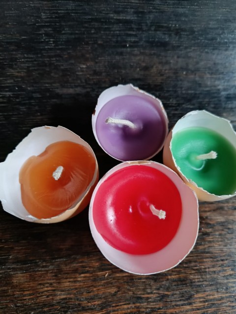 Svíčka z vaječné skořápky dekorace svíčka jarní jaro velikonoce velikonoční vaječná skořápka 