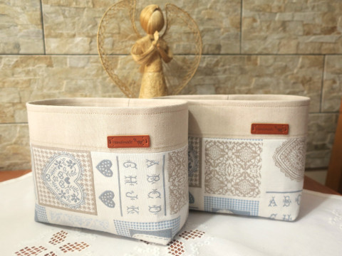 Látkový košík - patschvork dekorace dárek kuchyně košík koš bavlna puntíky organizér koupelna textilní látkový na drobnosti renopast vystužený 