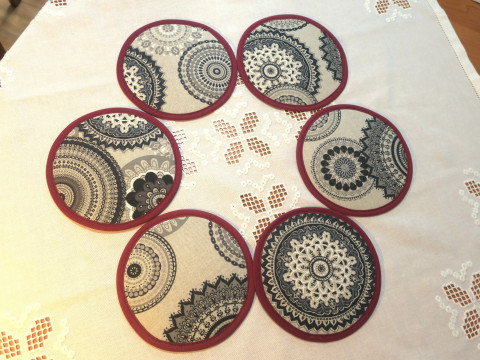 Podkafíčka - mandely prostírání podkafíčka podtácky p 