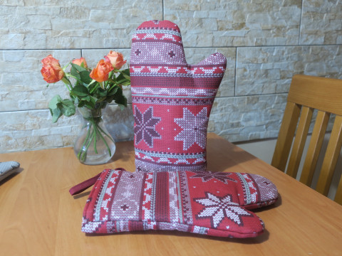 Chňapka dlouhá - Bordó domov dekorace děti kapsář hračky postýlka venkov rukavice chňapka do kuchyně 