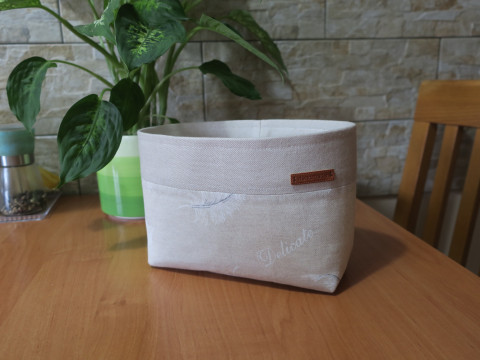 Látkový košík - Peříčka dekorace dárek kuchyně košík koš bavlna puntíky organizér koupelna textilní látkový na drobnosti renopast vystužený 