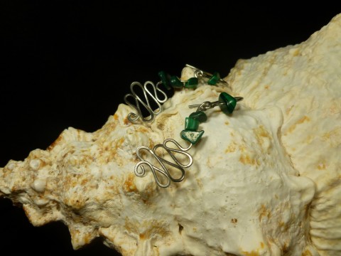 Tepané náušnice z chir. oceli-Ronda náušnice šperk malachit minerály 