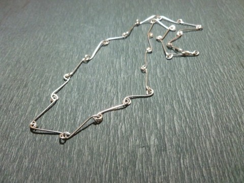 Řetízek z chirurgické oceli - II. řetízek náhrdelník šperk energie 