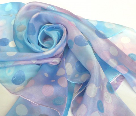 Bublinky. Hedvábný šátek. modrý hedvábí růžový malovaný šátek hedvábný šátek 